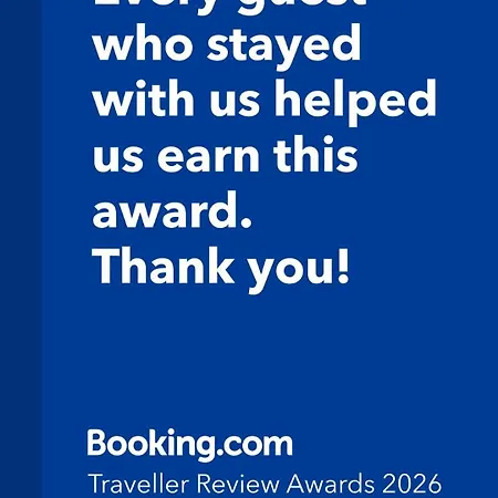 Apartament Johnis Fewo, Naehe Stadtzentrum - Uni In Sehr Ruhiger Lage Mit Terrasse Und Eigenem Parkplatz