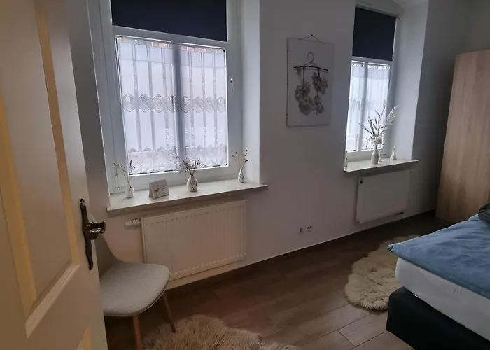 شقة Johnis Fewo, Naehe Stadtzentrum - Uni In Sehr Ruhiger Lage Mit Terrasse Und Eigenem Parkplatz *